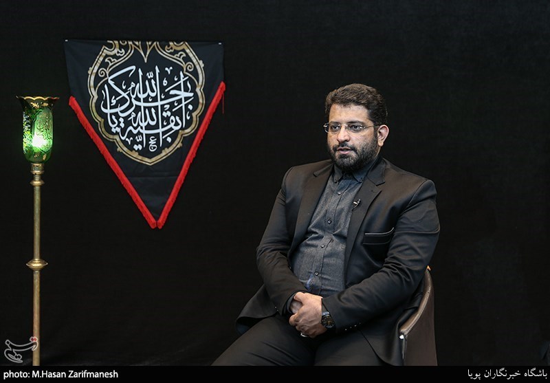 موکب تسنیم , مداحی , عزاداری , ماه محرم , امام حسین (ع) , هیئت , شعر آیینی , مهدی میرداماد , پایگاه اطلاعرسانی دفتر مقام معظم رهبری ,