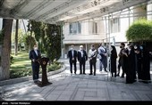 اسحاق جهانگیری معاون اول رئیس جمهور در حاشیه جلسه هیئت دولت