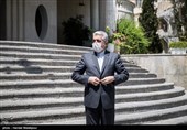 رضا اردکانیان وزیر نیرو در حاشیه جلسه هیئت دولت