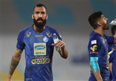 چشمی و باقری با استقلال تمدید کردند