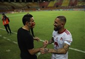 دژاگه رسماً به فولاد پیوست