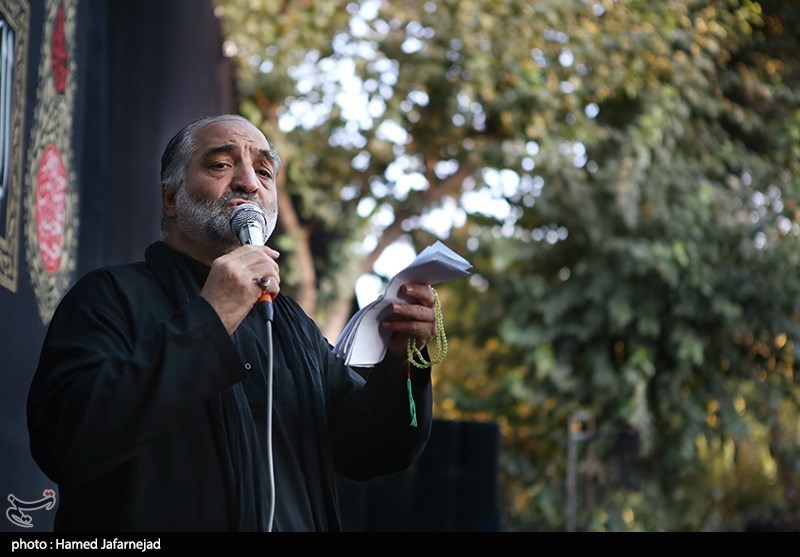 مداحی نریمان پناهی در عزاداری شب اول محرم هیئت مکتب الحسین(ع) در آستان مقدس امامزاده معصوم(ع)