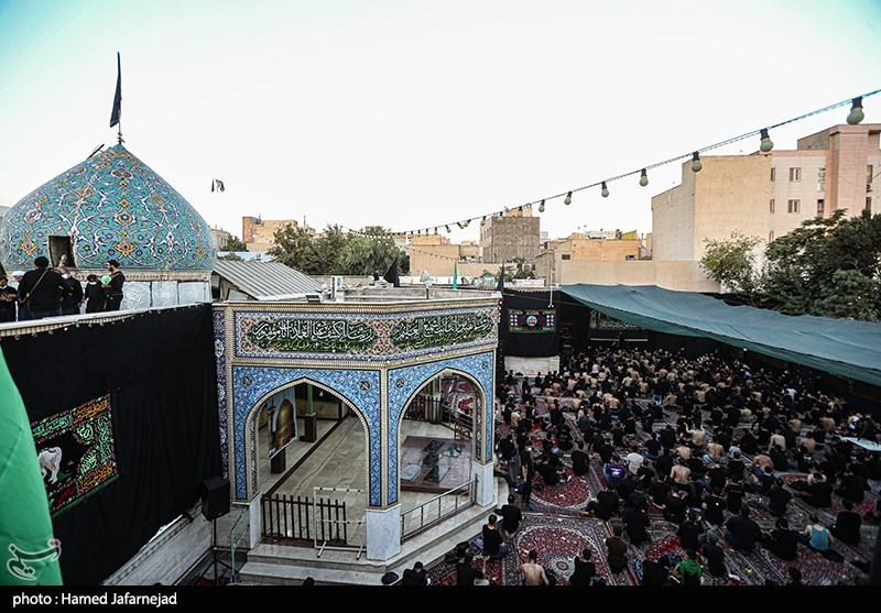 عزاداری شب اول محرم هیئت مکتب الحسین(ع) در آستان مقدس امامزاده معصوم(ع)