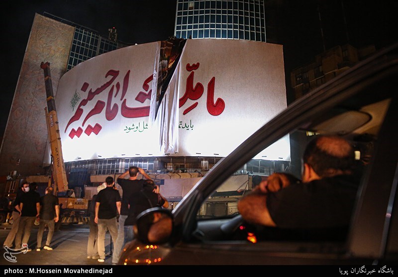 تعویض دیوارنگاره میدان ولیعصر(عج) تهران