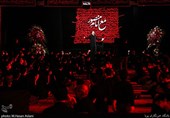  مداحی محمدحسین پویانفر در هیئت ریحانه النبی