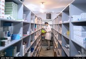 "شرکت‌های پخش دارو" چگونه مکمل و داروهای بی‌مصرف خود را به داروخانه‌ها قالب می‌کنند؟!
