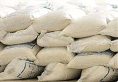 کشف یک تن و 400 کیلوگرم آرد خارج از شبکه توزیع در الیگودرز