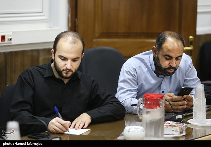 نشست حجت‌الاسلام حمید احمدی رئیس کمیته فرهنگی آموزشی ستاد مرکزی اربعین حسینی