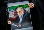 شعرخوانی مهدی سلحشور برای شهید محسن فخری‌زاده