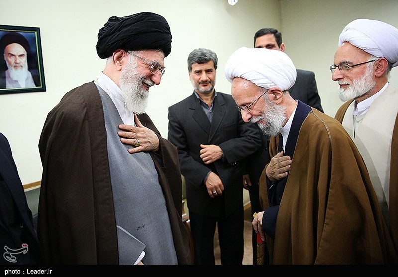 آیت الله مصباح یزدی , فلسفه , علوم انسانی ,