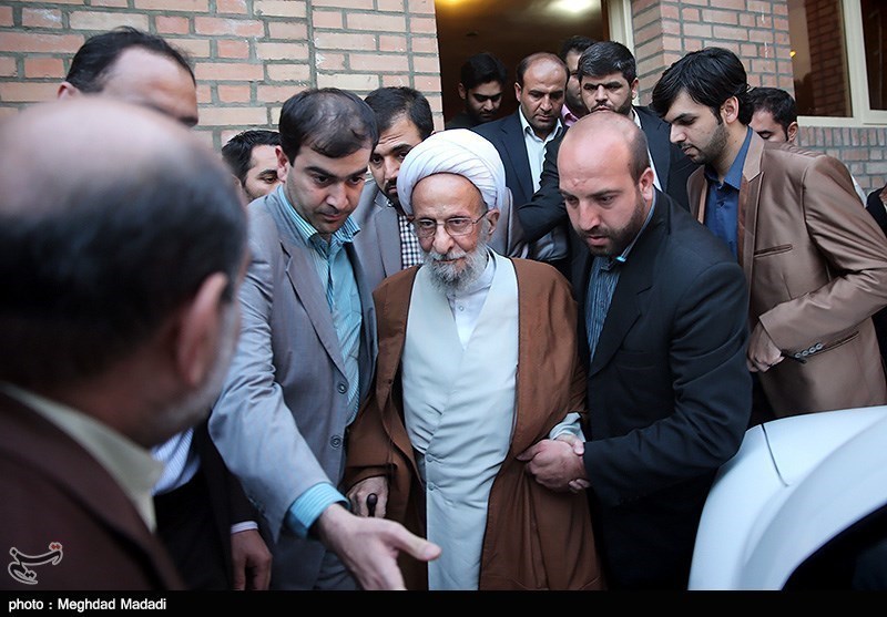 آیت الله مصباح یزدی , فلسفه , علوم انسانی ,