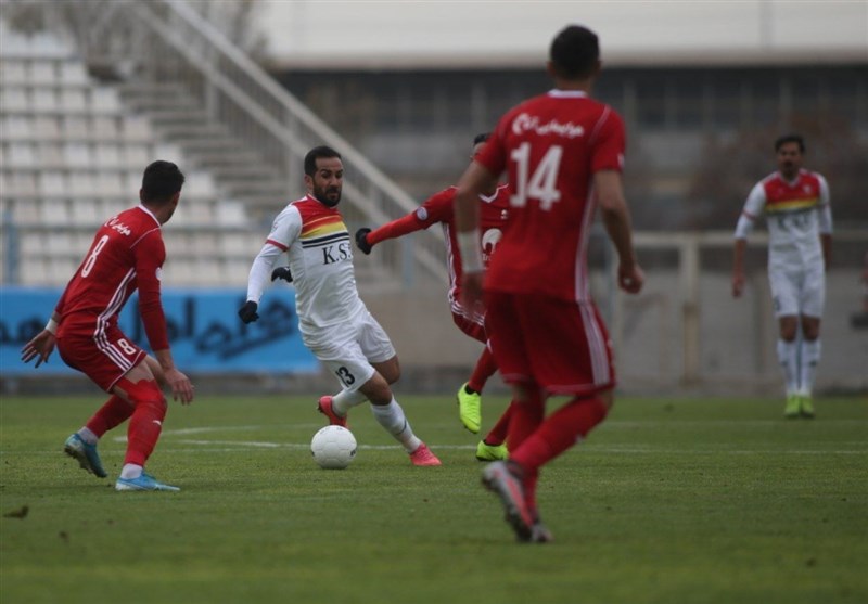 لیگ برتر فوتبال , تیم فوتبال پرسپولیس , تیم فوتبال آلومینیوم اراک ,