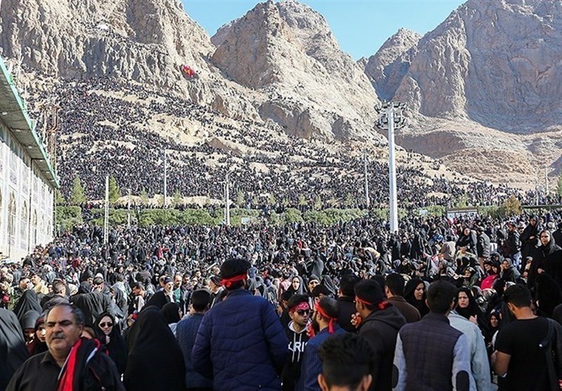 سردار قاسم سلیمانی , تشییع پیکر سپهبد قاسم سلیمانی , شهید سپهبد قاسم سلیمانی , کشور عراق , آیت الله خامنه‌ ای , حضرت معصومه (س) , حضرت زهرا , ستاد بازسازی عتبات عالیات , خانواده , 
