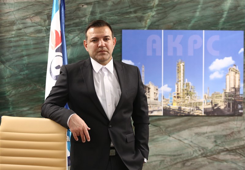 فدراسیون فوتبال , انتخابات فدراسیون فوتبال , مصطفی آجورلو , شهاب‌الدین عزیزی‌خادم , علی کریمی , کیومرث هاشمی , فوتبال , 