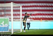 دیدار تیم‌های فوتبال استقلال و پرسپولیس