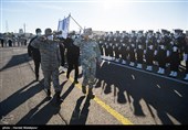 سرلشکر محمد باقری رئیس ستاد کل نیروهای مسلح و سرلشکر سیدعبدالرحیم موسوی فرمانده کل ارتش در مراسم الحاق ناو موشک‌انداز زره به ناوگان نیروی دریایی ارتش