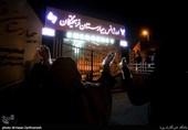 حضور طرفداران علی انصاریان اطراف بیمارستان فرهیختگان
