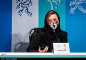 گلاره عباسی بازیگر در نشست خبری فیلم ابلق - سی و نهمین جشنواره فیلم فجر