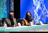 سارا خالدی زاده طراح لباس در نشست خبری فیلم خط فرضی - سی و نهمین جشنواره فیلم فجر
