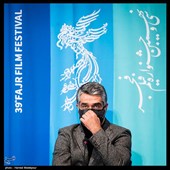 پژمان جمشیدی بازیگر در نشست خبری فیلم خط فرضی - سی و نهمین جشنواره فیلم فجر