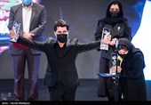 اهداء سیمرغ بلورین بهترین فیلم اول و بهترین فیلمنامه سی و نهمین جشنواره فیلم فجر به ارسلان امیری و تهمینه بهرام برای فیلم زالاوا