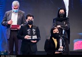 اهداء سیمرغ بلورین بهترین فیلم اول و بهترین فیلمنامه سی و نهمین جشنواره فیلم فجر به ارسلان امیری برای فیلم زالاوا