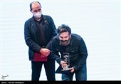 اهداء سیمرغ بلورین بهترین چهره‌پردازی سی و نهمین جشنواره فیلم فجر به ایمان امیدواری برای فیلم ابلق