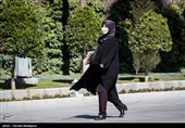 لعیا جنیدی معاون حقوقی رئیس جمهور در حاشیه جلسه هیئت دولت