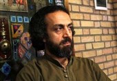 نقدی بر یادداشتِ «سلام بر ایران، سلام بر رهبری» محسن رنانی؛ "نامه‌ای پر از تناقض"