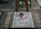 زیارت گلزار شهدای بهشت زهرا(س) تهران در شب جمعه آخرسال