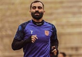 حضور مهدی کیانی در تمرینات تراکتور