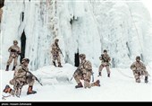 تمرین یخ نوردی یگان ویژه صابرین