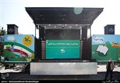 خلاقیت محور بودن فعالیت‌های تماشاخانه سیار در دستور کار قرار گیرد