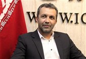 فروردین: هیئت رئیسه فدراسیون فوتبال مستندات محکمی علیه عزیزی خادم دارد/ پاکسازی باید در تمام سطوح انجام شود