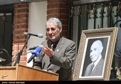سخنرانی دکتر ناصر سیم فروش اولین عضو  ایرانی هیئت مدیره انجمن جراحان جهان در مراسم افتتاح ساختمان مرکزی و موزه بنیاد فرهنگی البرز 