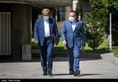  محمود واعظی رئیس دفتر رئیس جمهور در حاشیه جلسه هیئت دولت 