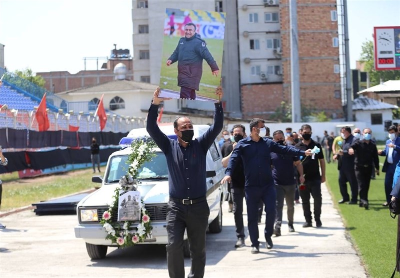 نادر دست‌نشان , 