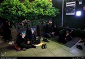 مراسم احیاء شب بیست و یکم ماه رمضان با رعایت پروتکل‌های بهداشتی در مسجد گیاهی تجریش 