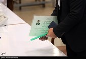 حضور علیرضا زاکانی در ستاد انتخابات کشور