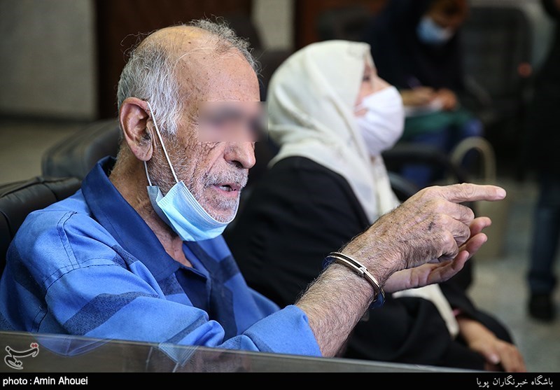 بازجویی از پدر و مادر بابک خرمدین