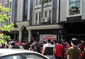 تجمع هواداران پرسپولیس مقابل فدراسیون فوتبال