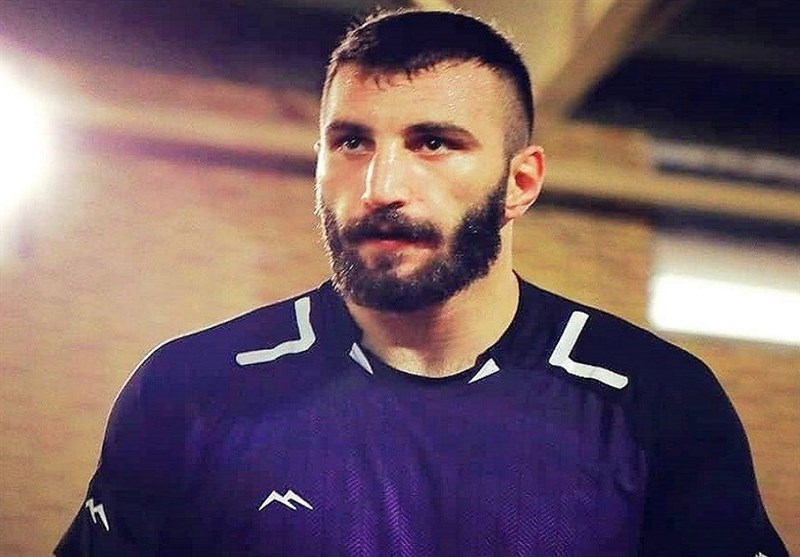 بوکس قهرمانی آسیا| کار بزرگ قشلاقی با شکست قهرمان جهان/ برتری موسوی مقابل نماینده تاجیکستان
