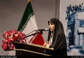  فضه سادات حسینی مجری آیین رونمایی رمان (صور)