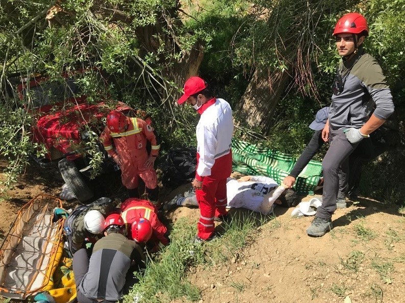 حوادث جاده‌ای , حوادث , آتش‌نشانی , سازمان آتش‌نشانی تهران , سازمان امداد و نجات هلال احمر , 