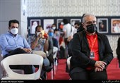 امیر اسفندیاری در نکوداشت اشکان منصوری در چهارمین روز سی‌وهشتمین جشنواره جهانی فیلم فجر در پردیس سینمایی چارسو
