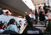 باران کوثری بازیکر فیلم کشتارگاه در هفتمین روز سی‌وهشتمین جشنواره جهانی فیلم فجر در پردیس سینمایی چارسو