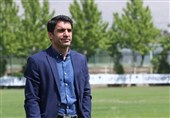 امامی‌فر: فوتبال ایران باید از قانون «بازی جوانمردانه مالی» استفاده کند/ قانون سقف قراردادها سودی نداشت