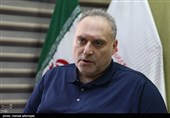 ببینید|«فقر اشرافی» امام شهید خامنه‌ای از نگاه افشین علا