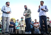  مداحی عبدالرضا هلالی، مهدی رسولی و میثم مطیعی درپویش دعوت حضور میدان راه آهن تهران