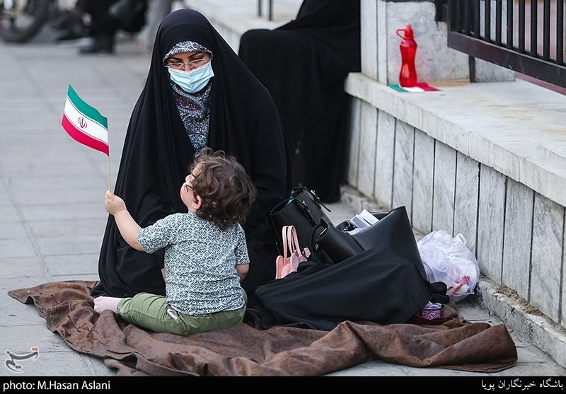 پویش دعوت حضور در میدان راه آهن تهران